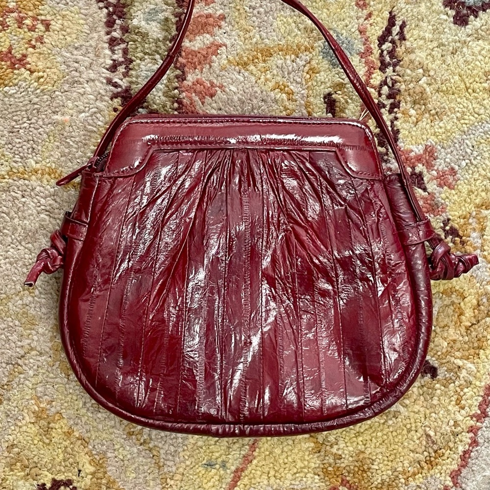 Vintage 1980s Burgundy Red Eel Leather Crossbody Bag - Picture 8 of 14